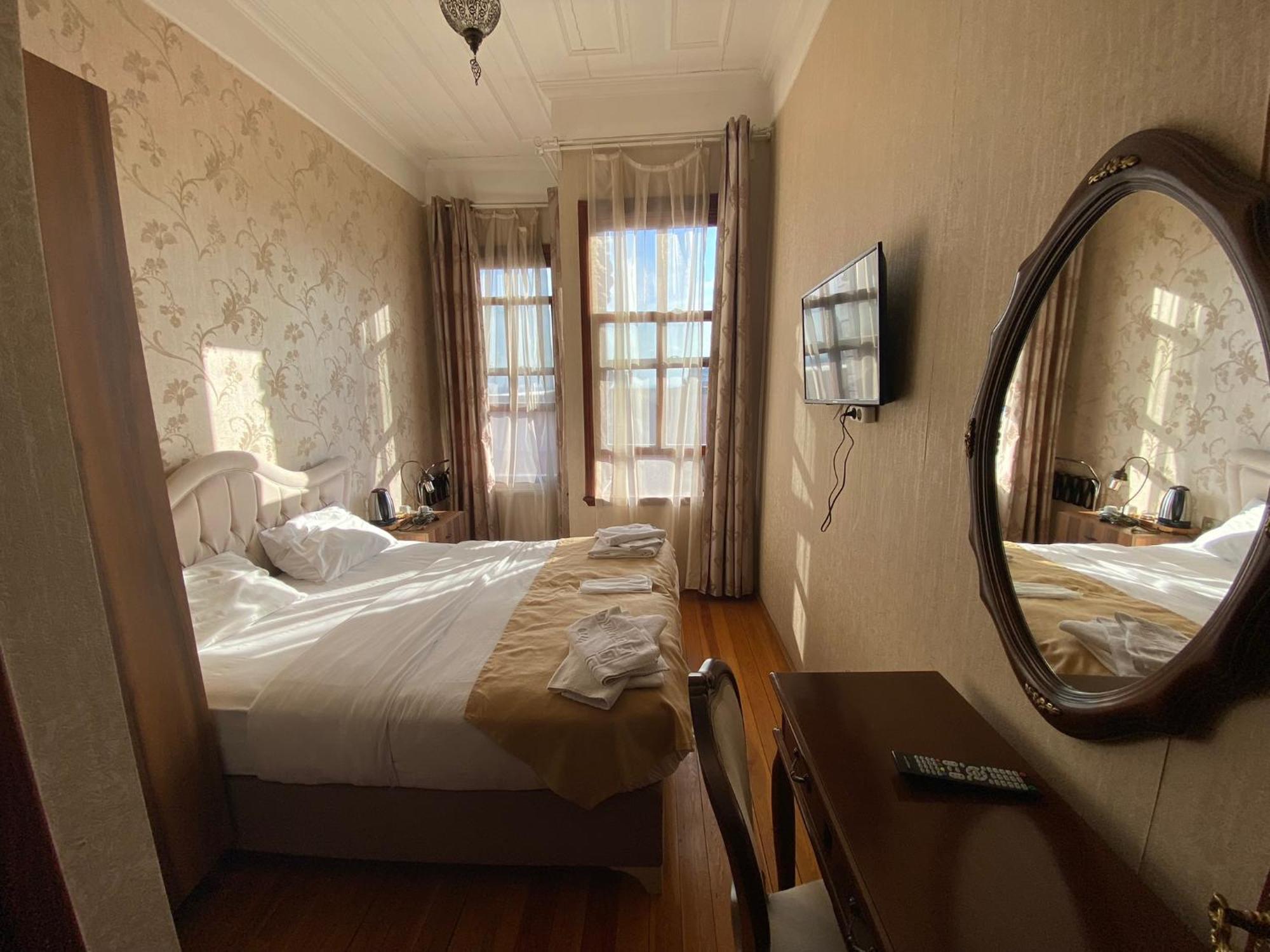 Nuray Hotel Provincia di Provincia di Istanbul Esterno foto