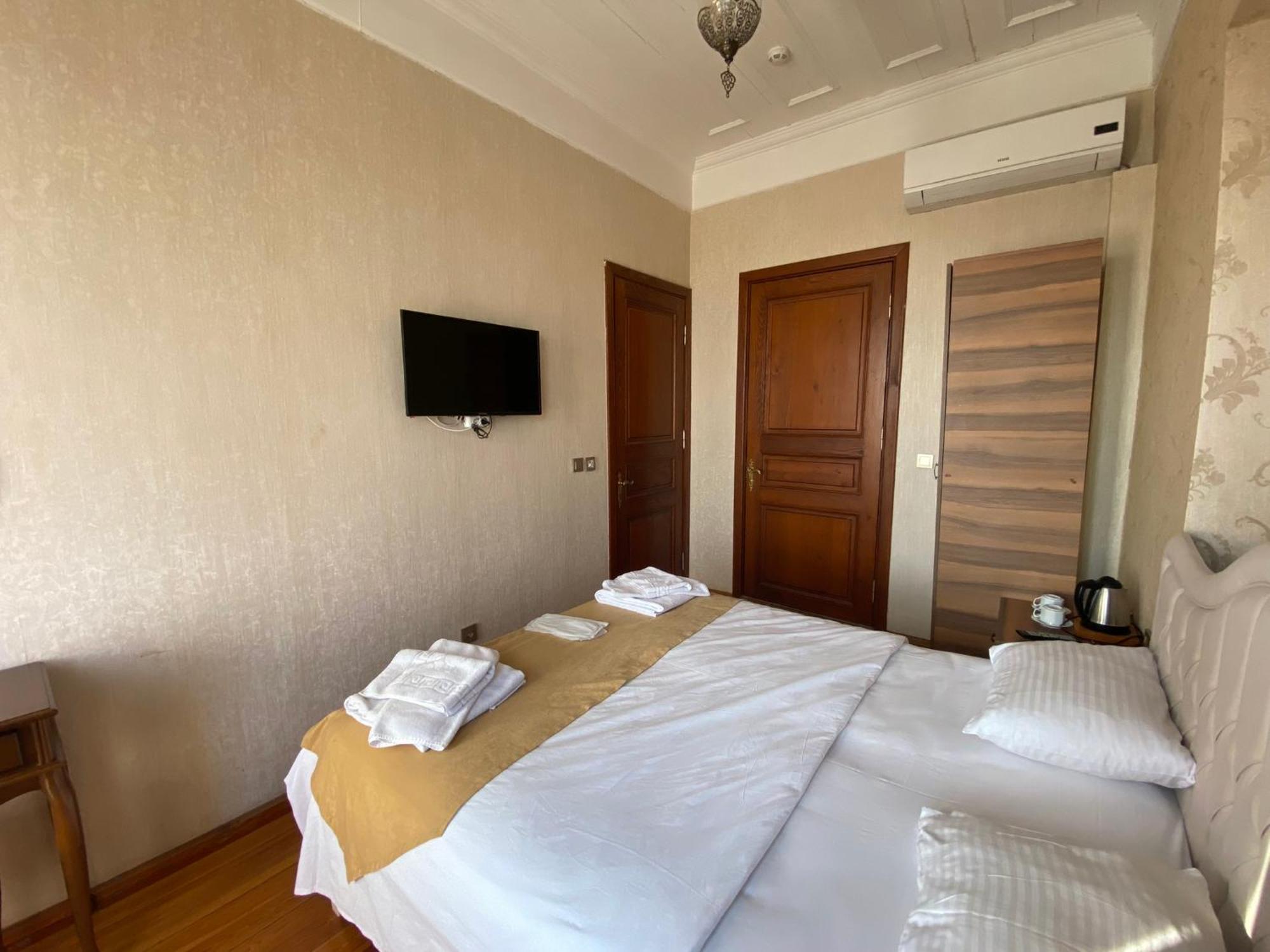 Nuray Hotel Provincia di Provincia di Istanbul Esterno foto